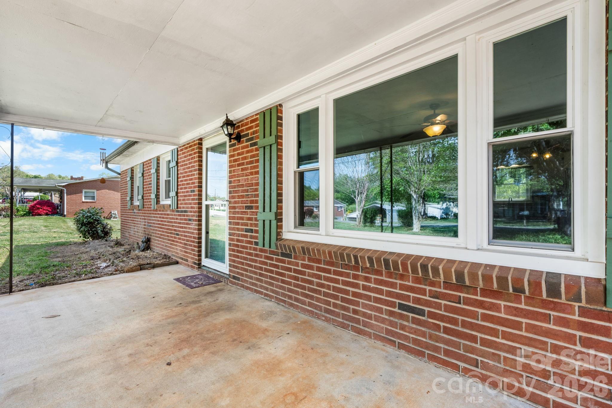 2525 Old Trenton Place Lenoir NC 28645