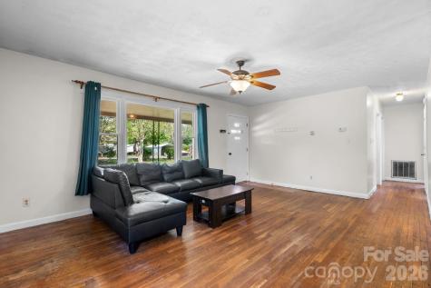 2525 Old Trenton Place Lenoir NC 28645