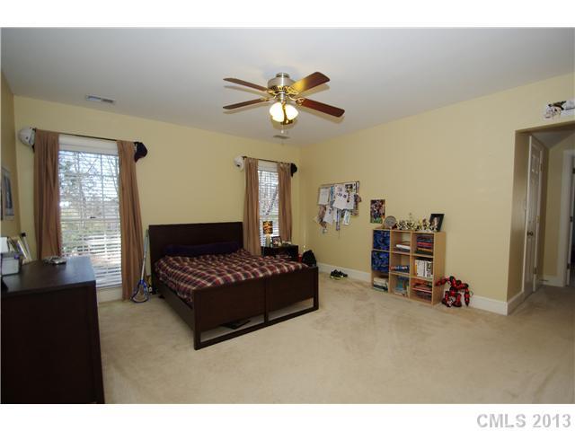 5832 Laurium Road Charlotte NC 28226