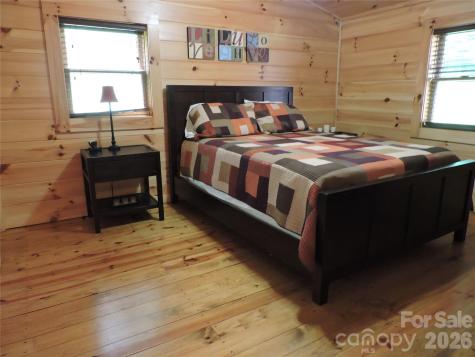 103 Chucks Lane Bakersville NC 28705