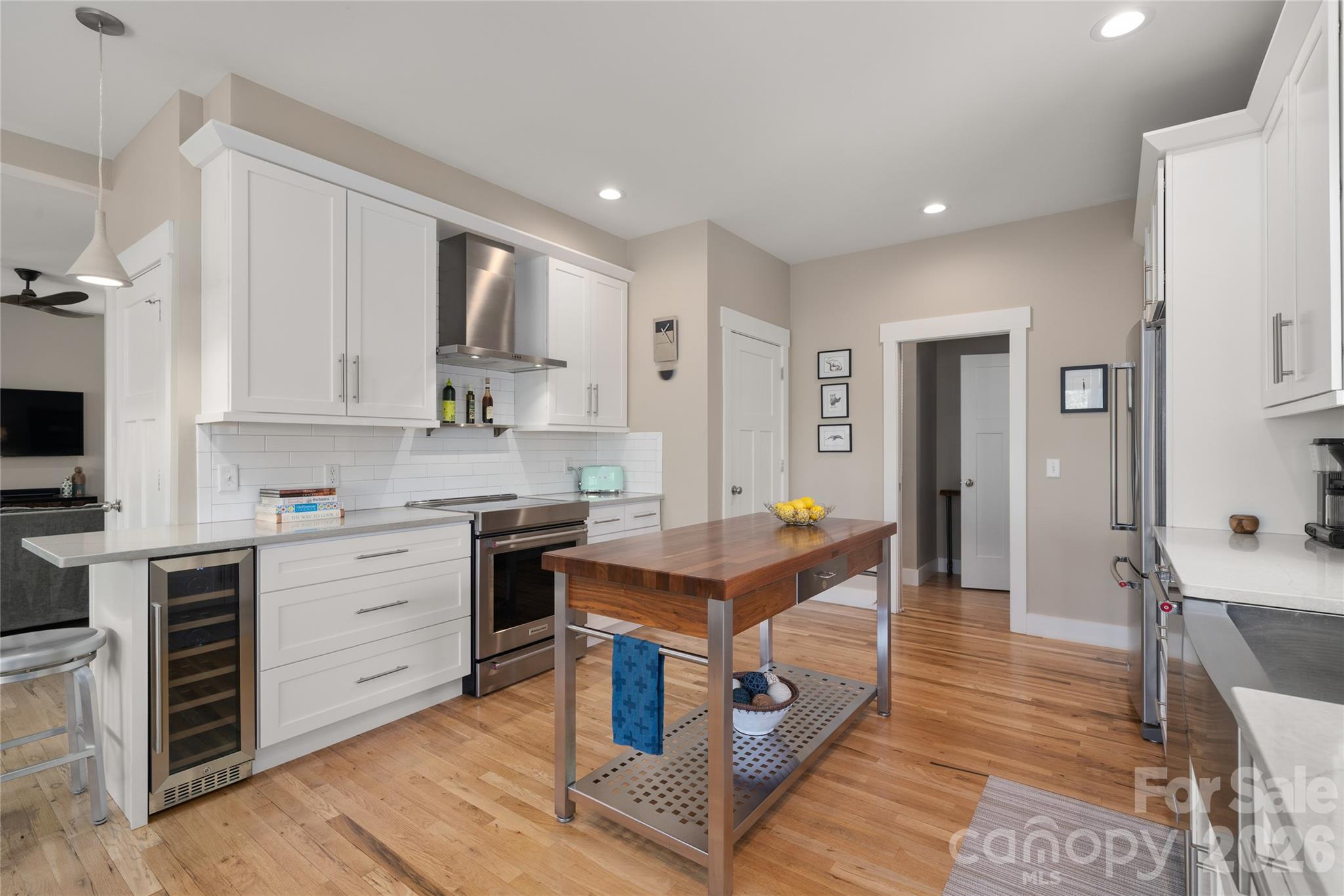 24 Acadia Drive Asheville NC 28806
