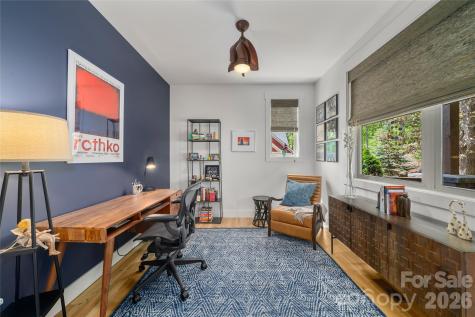 24 Acadia Drive Asheville NC 28806