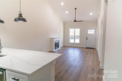102 Ivy Court Morganton NC 28655