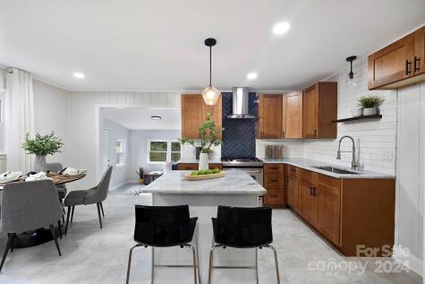 4809 Ridgeley Drive Charlotte NC 28208