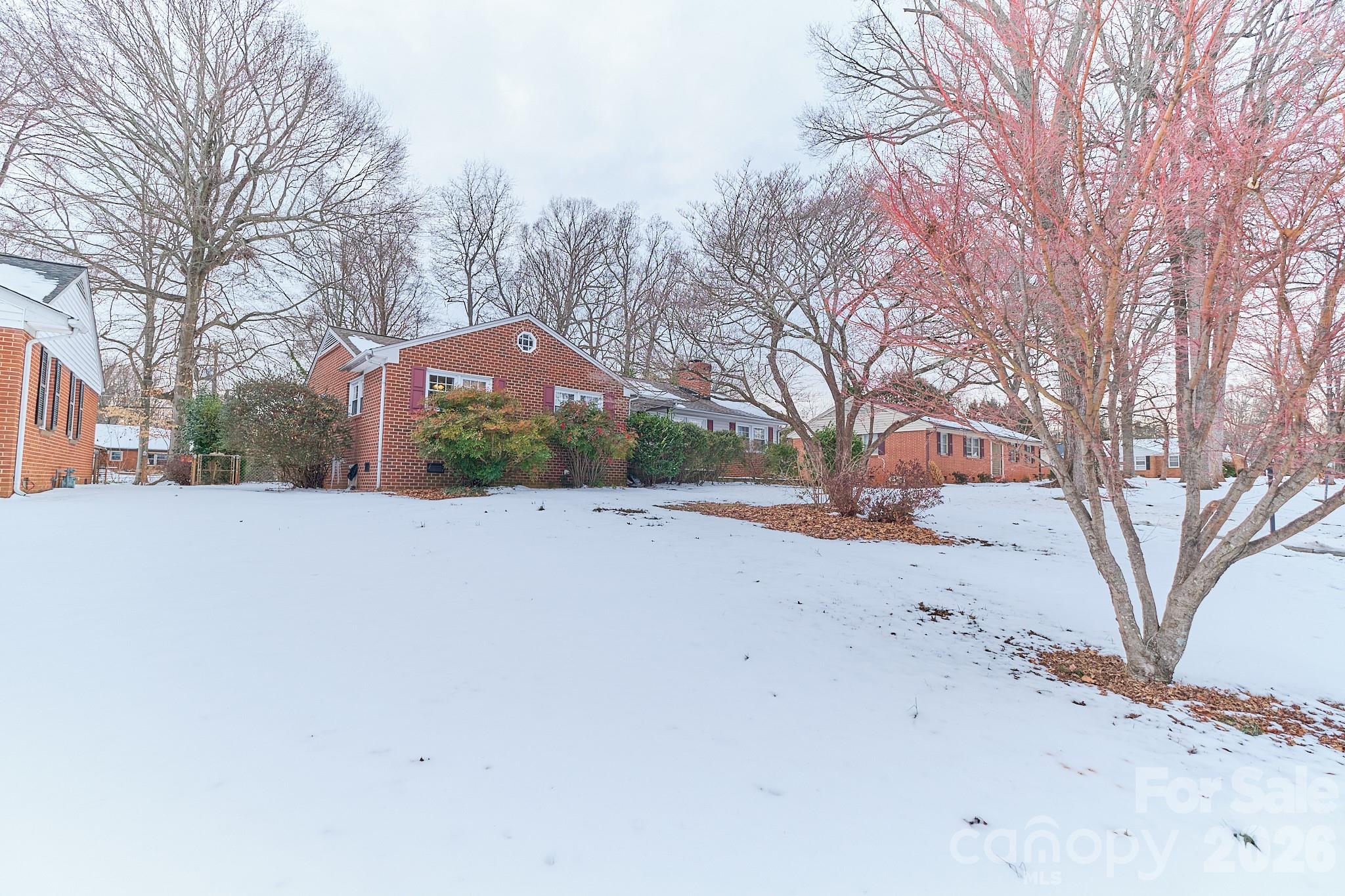 915 Onslow Drive Greensboro NC 27408