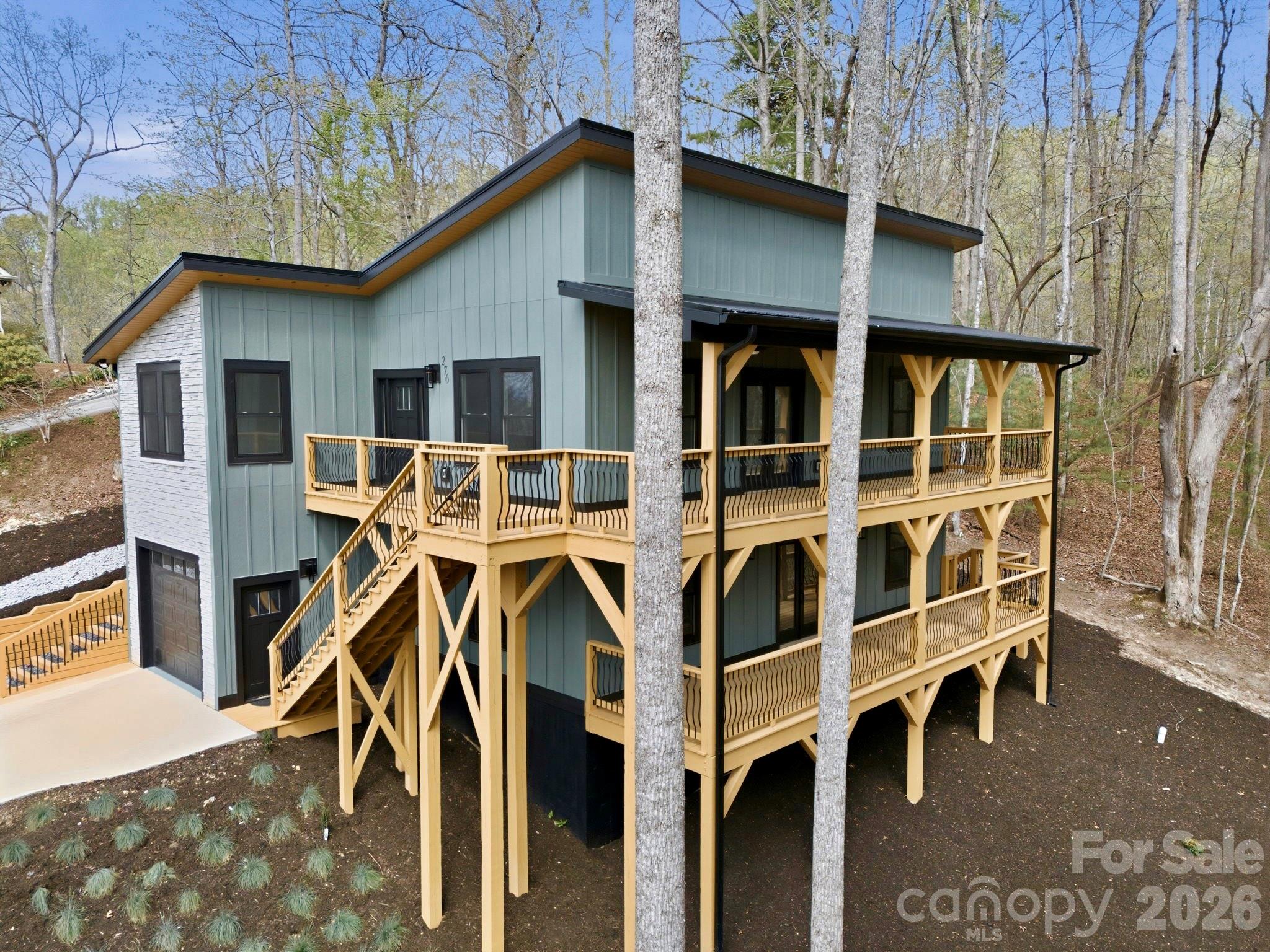 276 Coopers Drive Hendersonville NC 28739