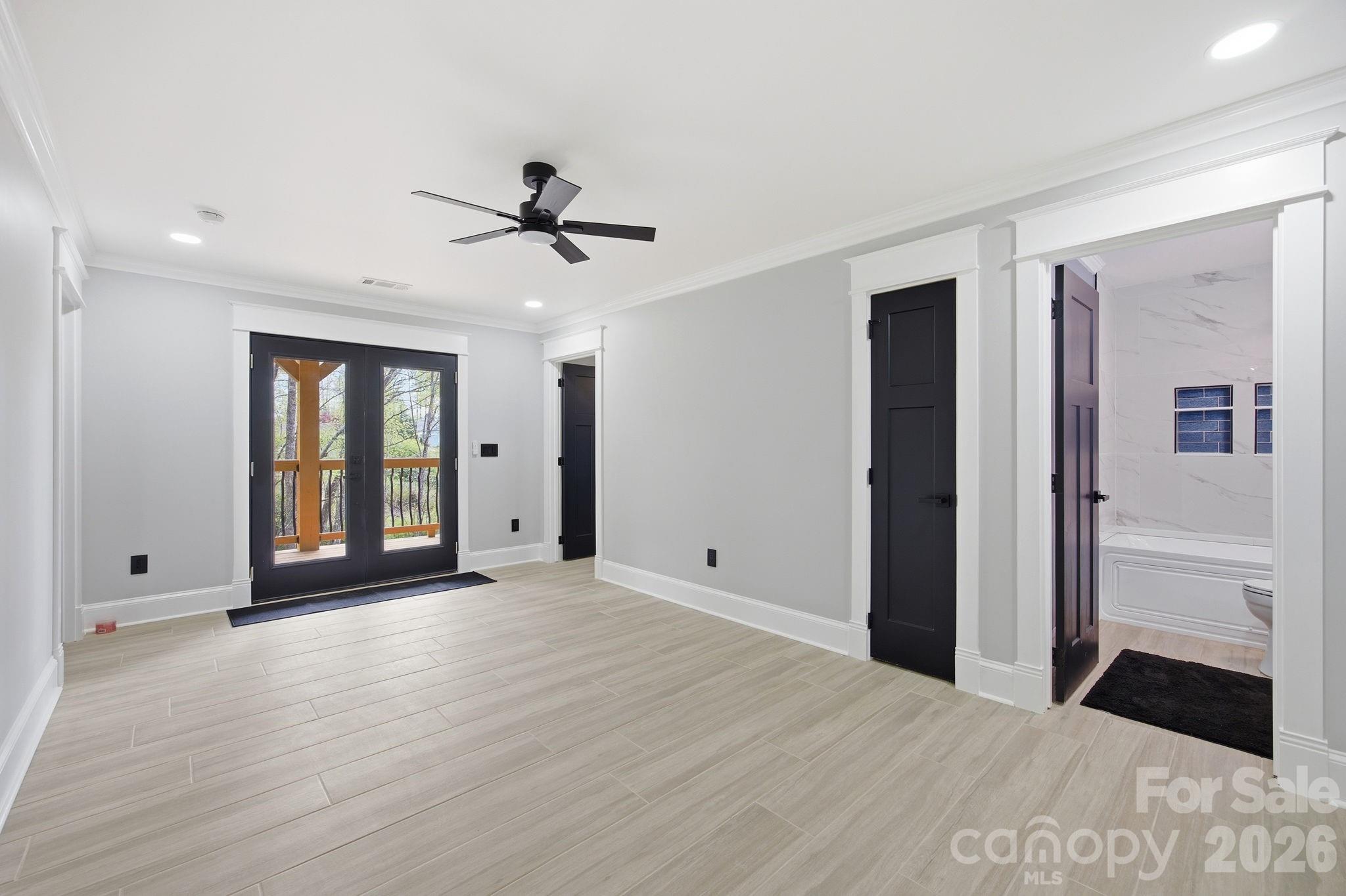276 Coopers Drive Hendersonville NC 28739