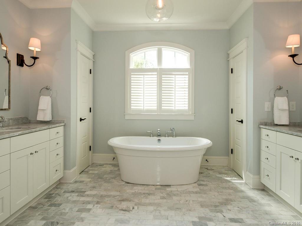 2627 Idlewood Circle Charlotte NC 28209