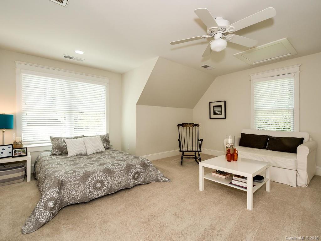 2627 Idlewood Circle Charlotte NC 28209