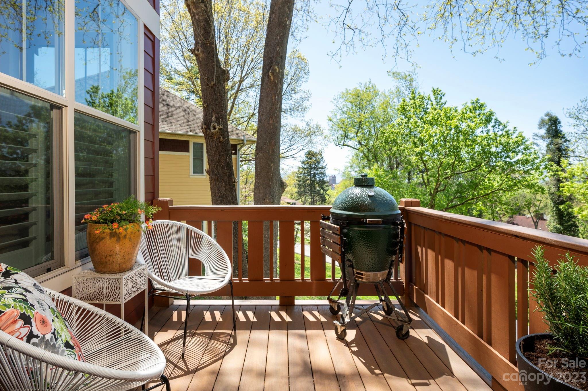 12 Sunset Drive Asheville NC 28804