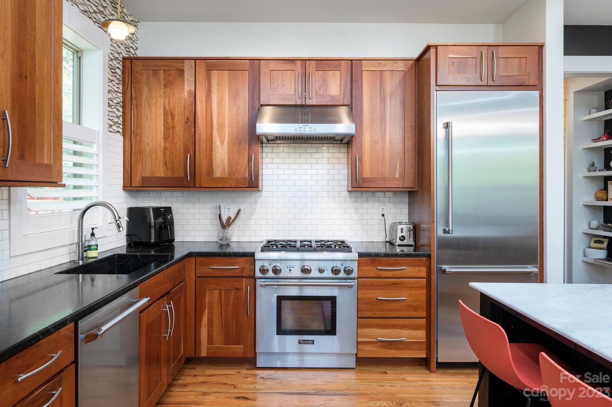 12 Sunset Drive Asheville NC 28804