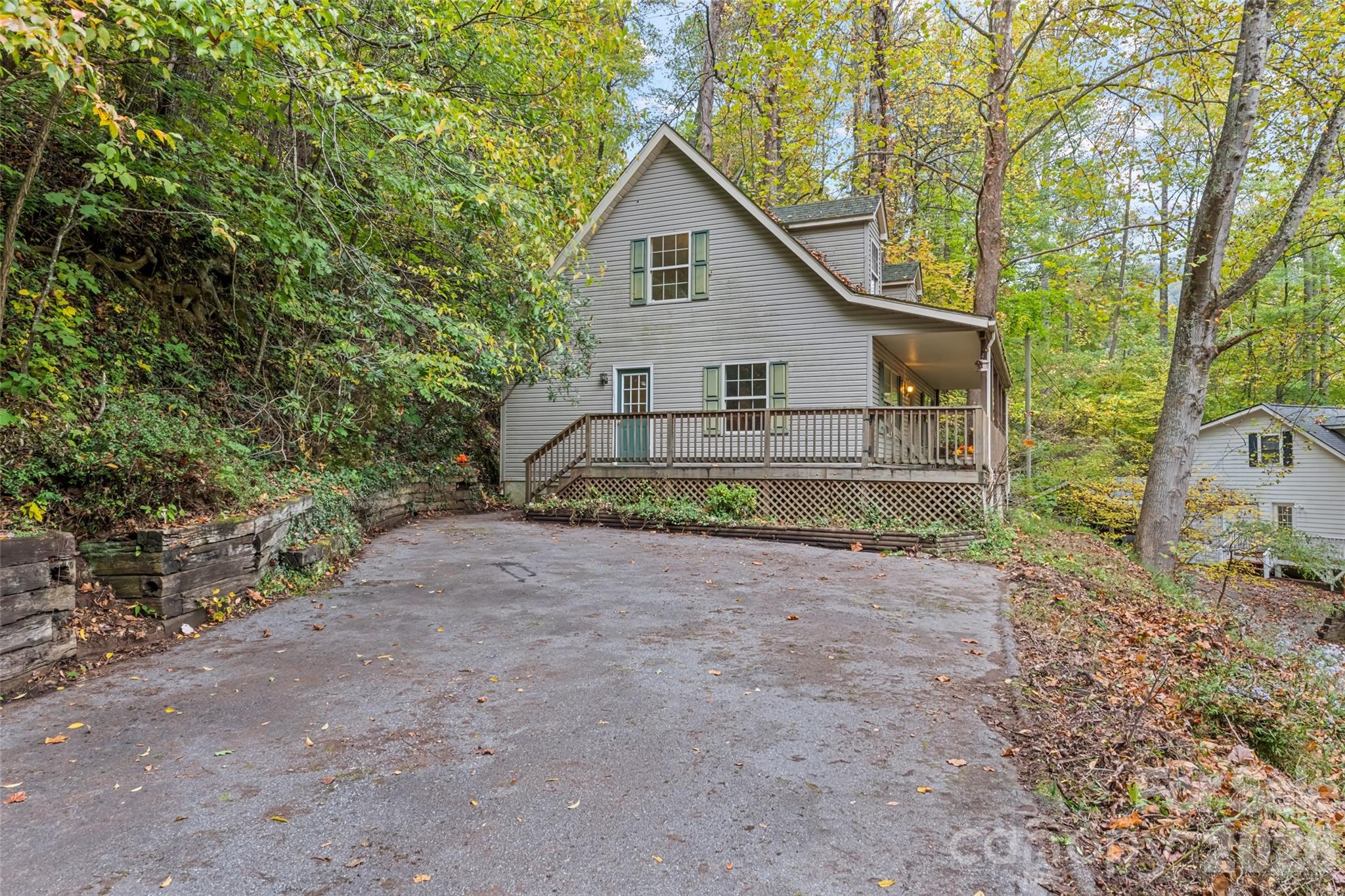 42 Greenview Drive Maggie Valley NC 28751