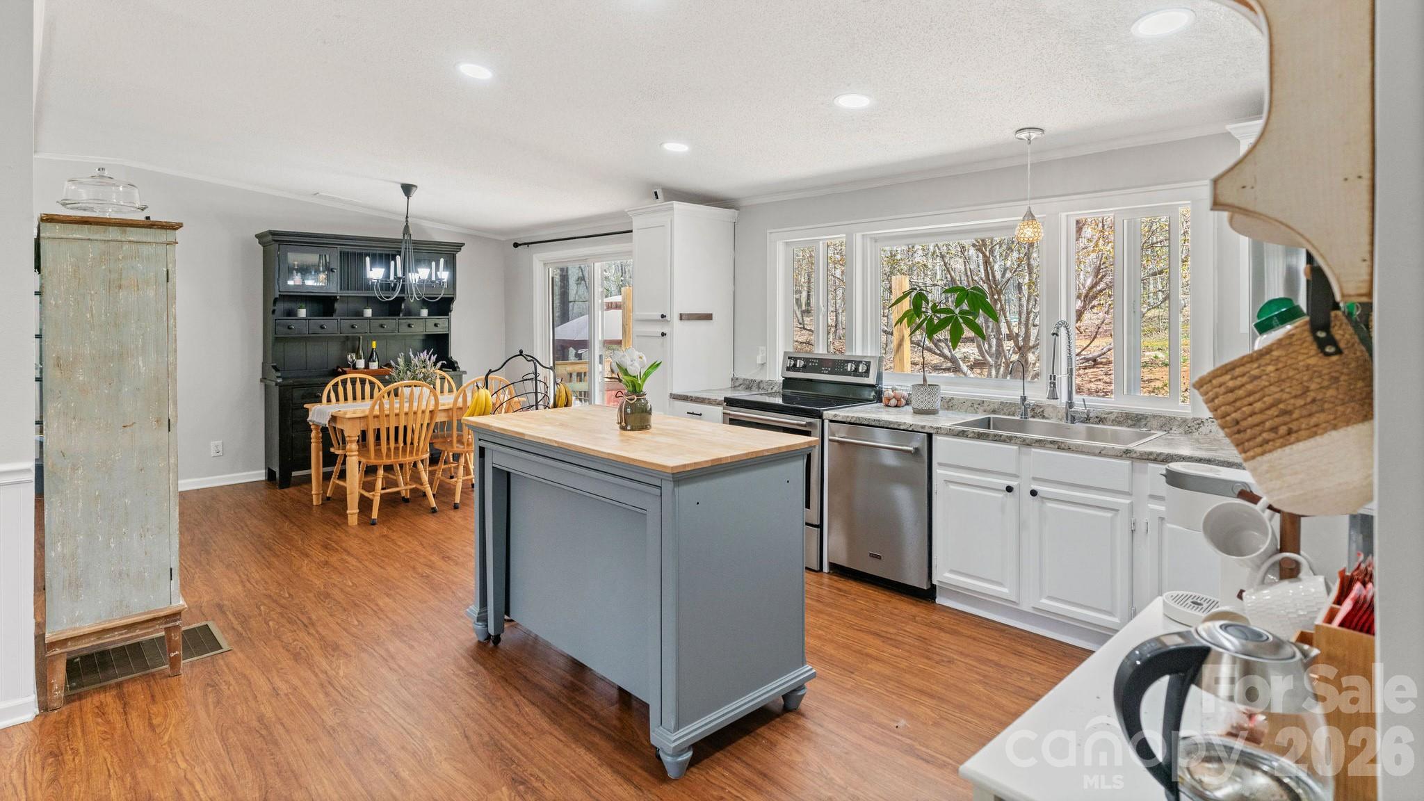 243 Lambs Way Iron Station NC 28080