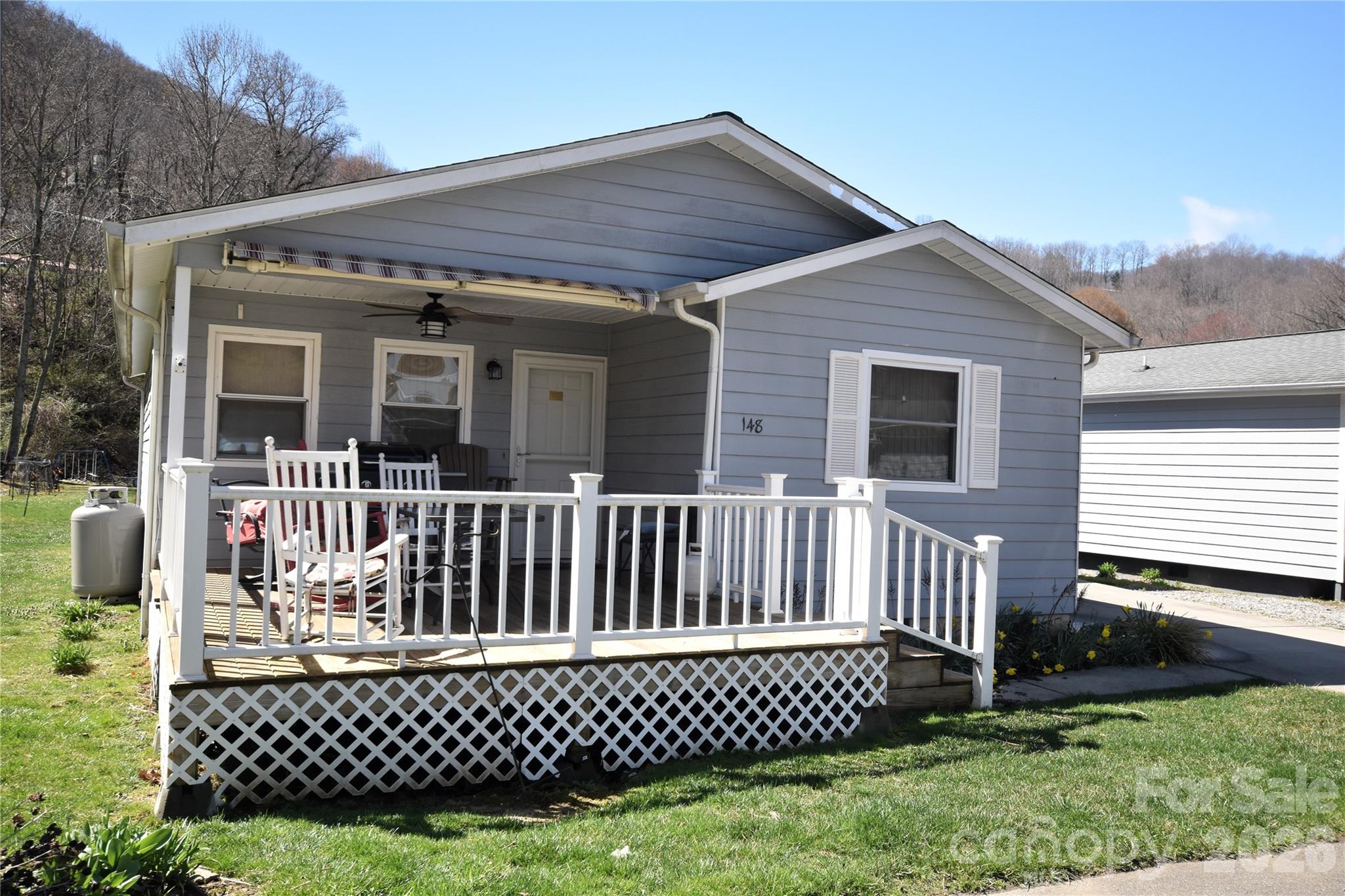 148 Market Street Maggie Valley NC 28751