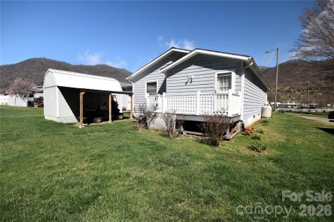 148 Market Street Maggie Valley NC 28751