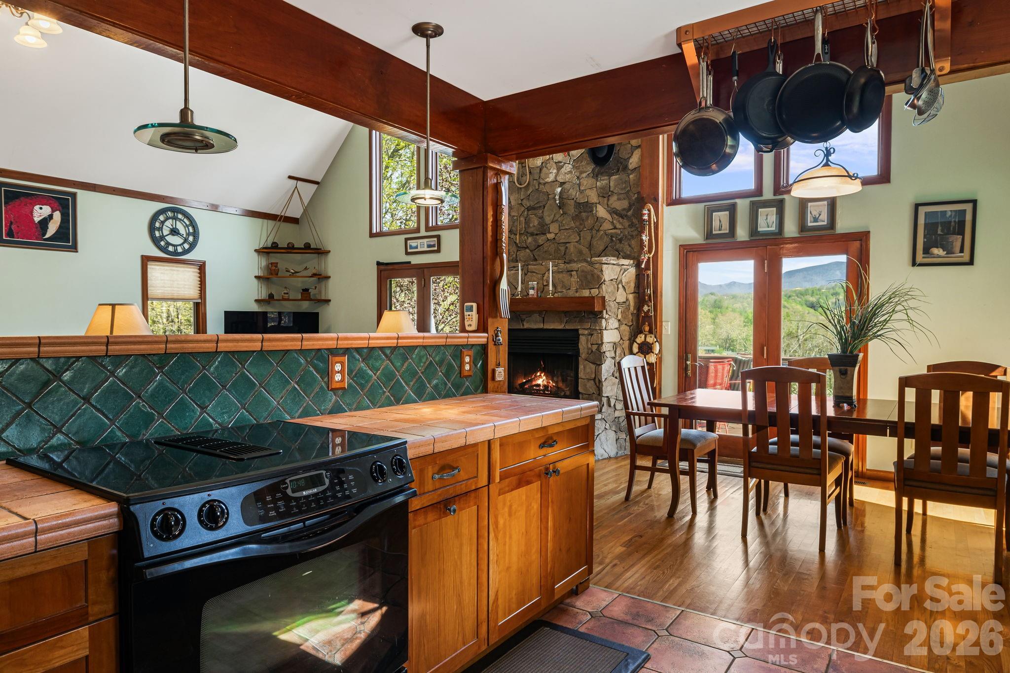 144 Hilltop Road Black Mountain NC 28711