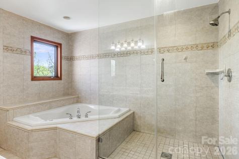 144 Hilltop Road Black Mountain NC 28711