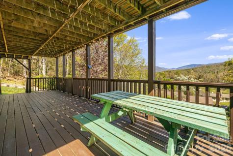 144 Hilltop Road Black Mountain NC 28711