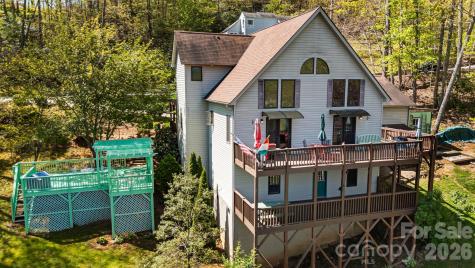 144 Hilltop Road Black Mountain NC 28711