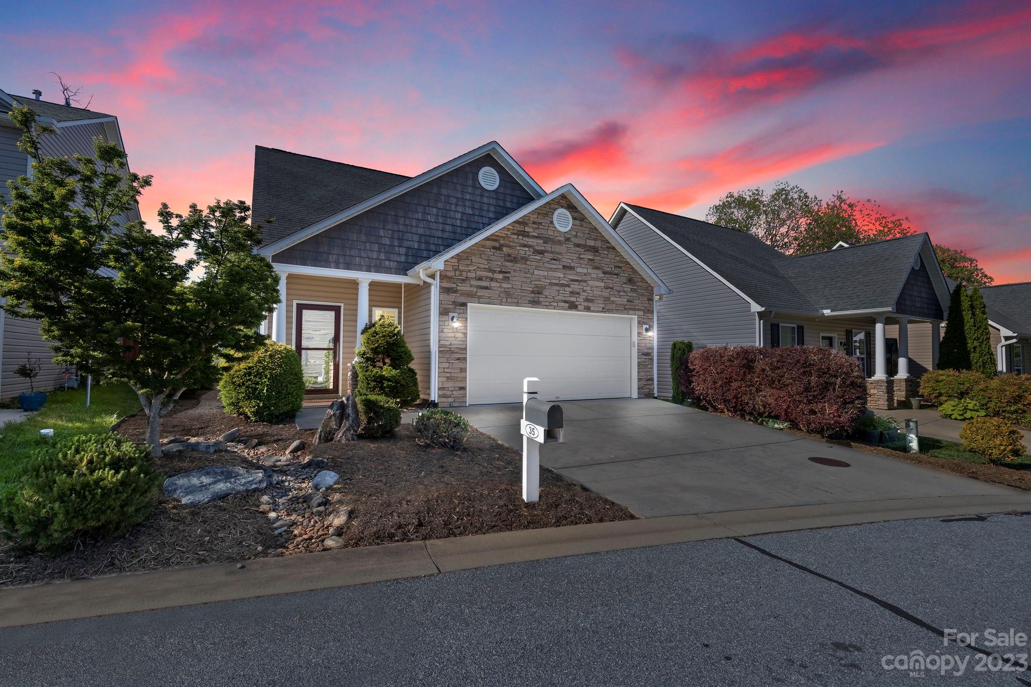 35 Daphne Drive Arden NC 28704