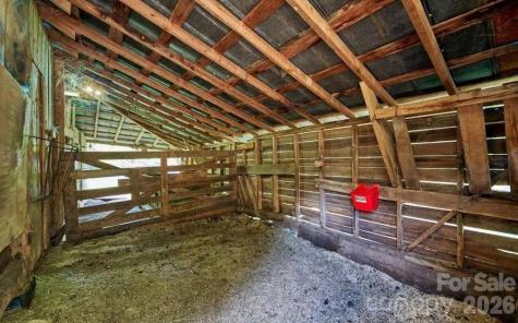 2727 N Moore Road Robbins NC 27325