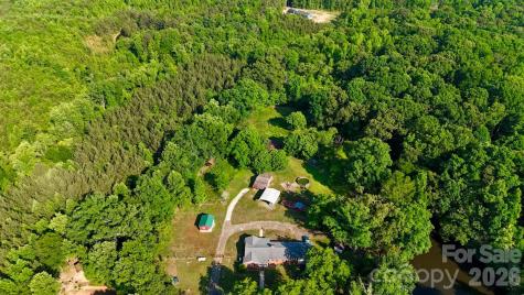 2727 N Moore Road Robbins NC 27325