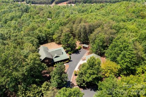 389 Woodgate Drive Bostic NC 28018