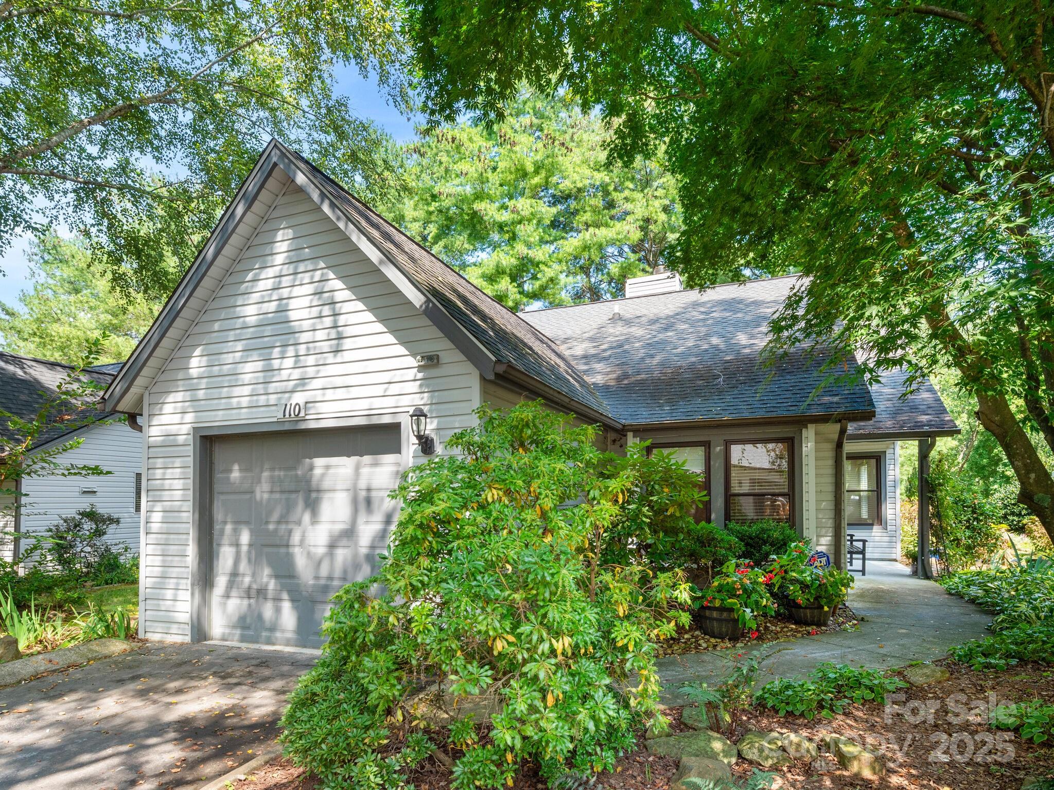 110 Cimarron Drive Asheville NC 28803