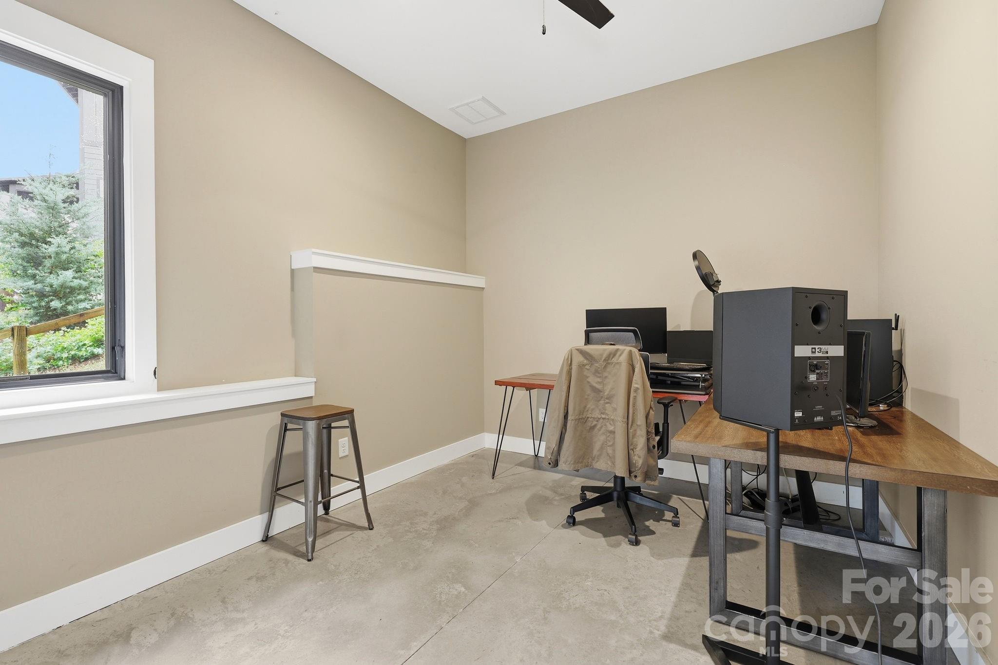 40 Malvern Walk Asheville NC 28806