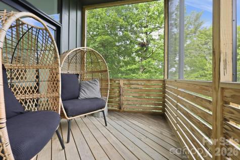 40 Malvern Walk Asheville NC 28806