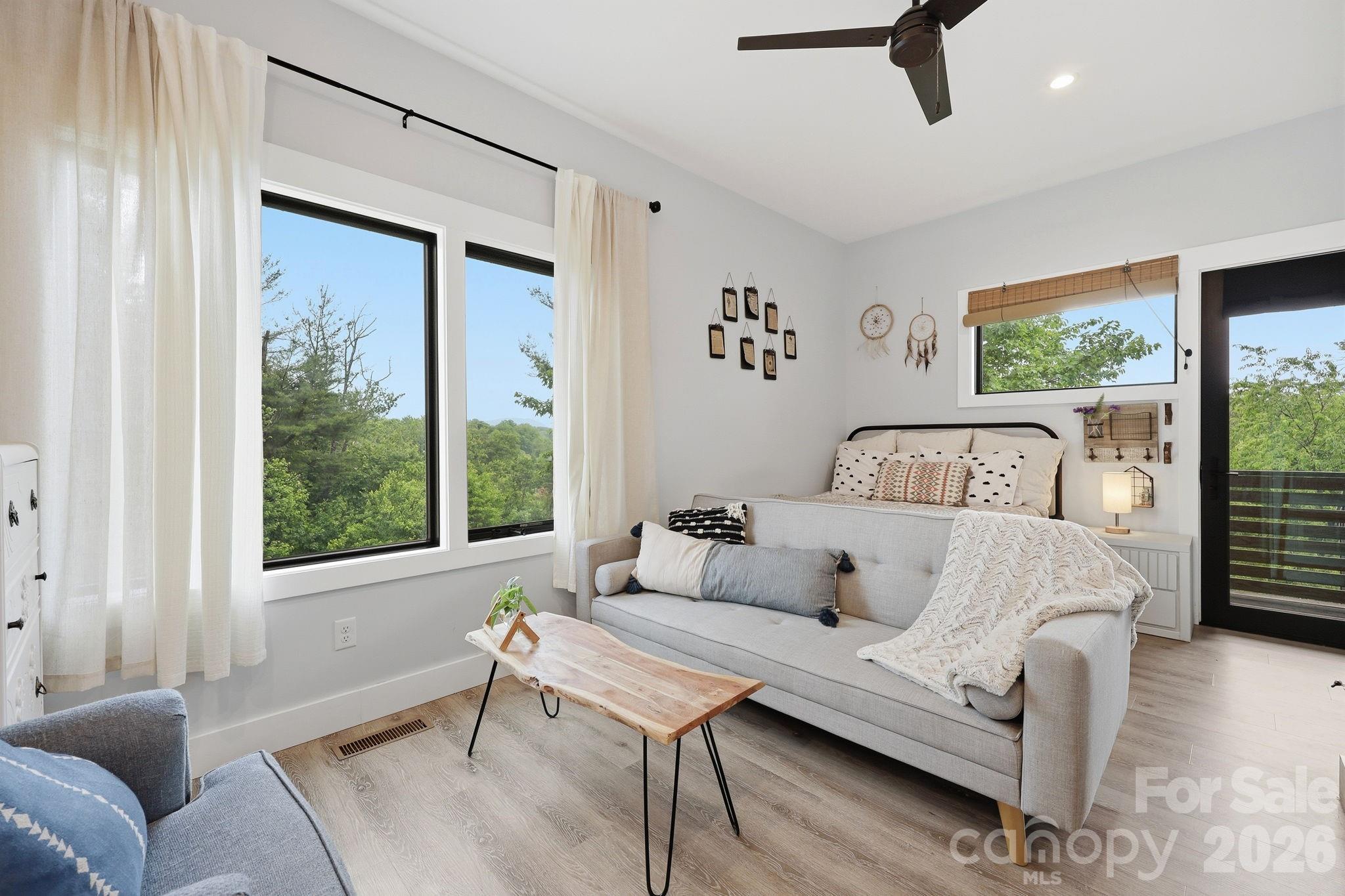 40 Malvern Walk Asheville NC 28806