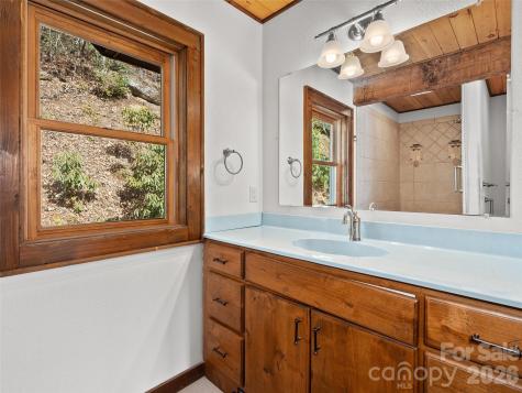 173 Heavenview Point Maggie Valley NC 28751