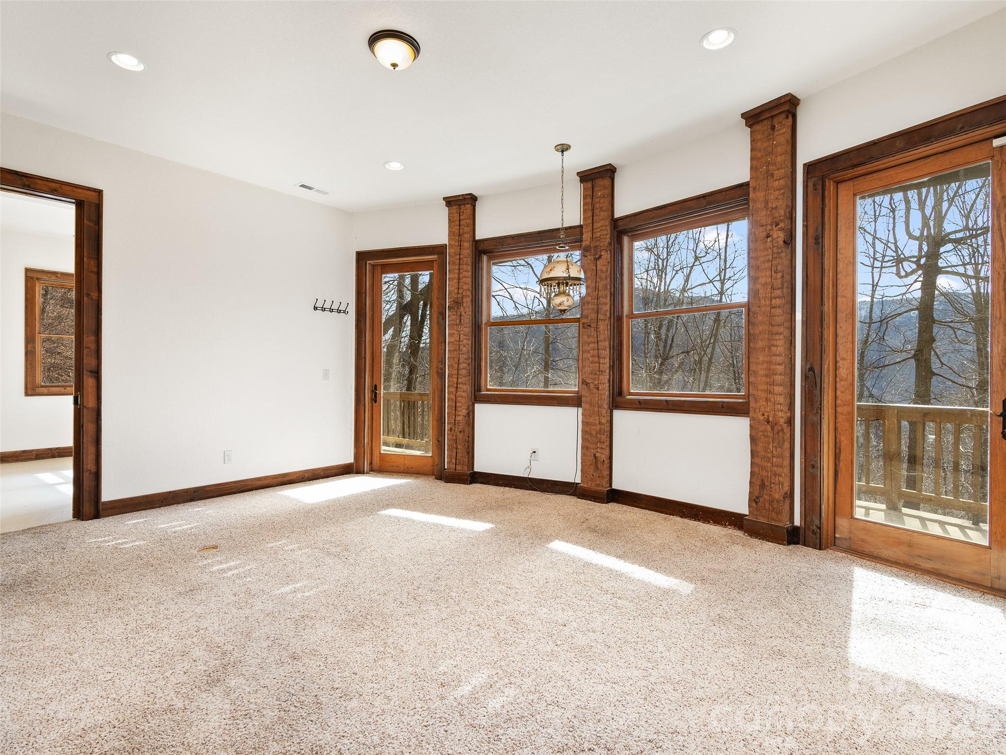 173 Heavenview Point Maggie Valley NC 28751