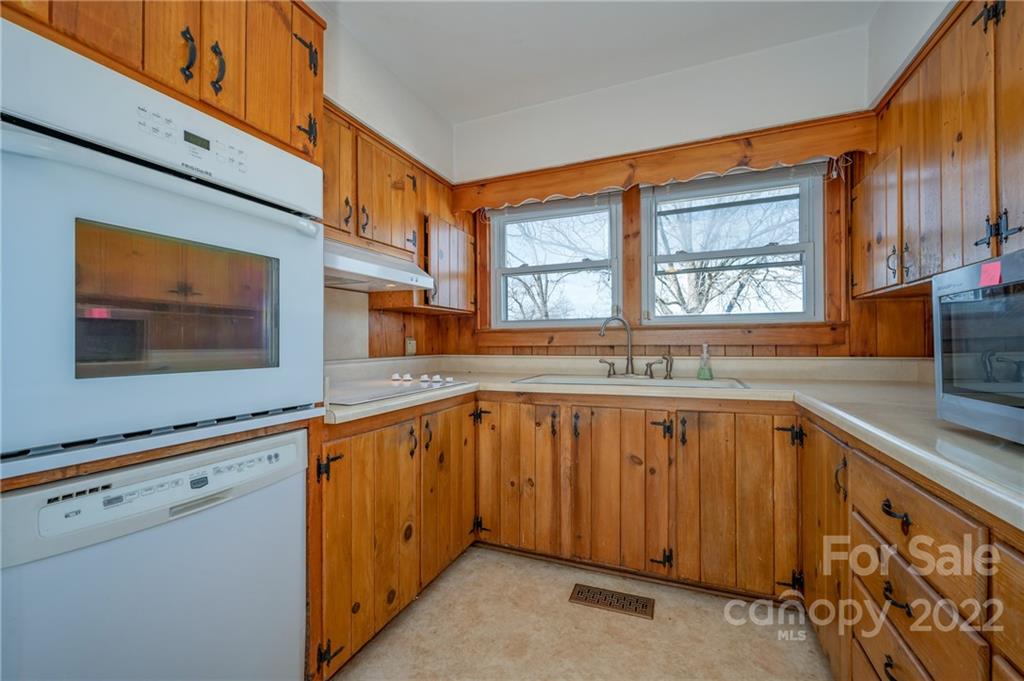 739 Tiney Road Bostic NC 28018