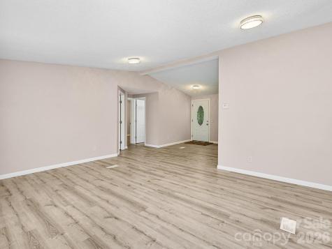 2275 Lamb Mountain Road Hendersonville NC 28792