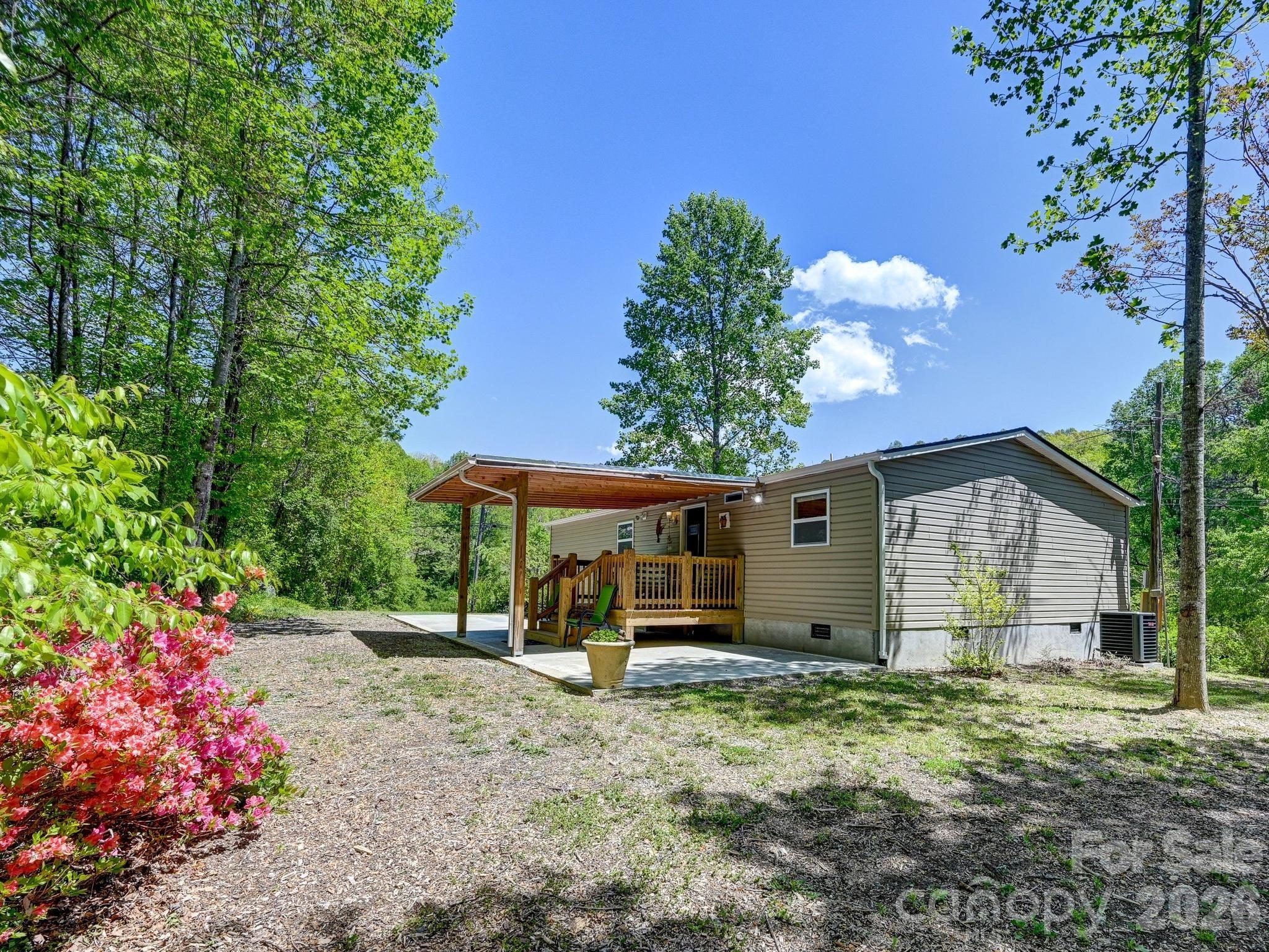 2275 Lamb Mountain Road Hendersonville NC 28792