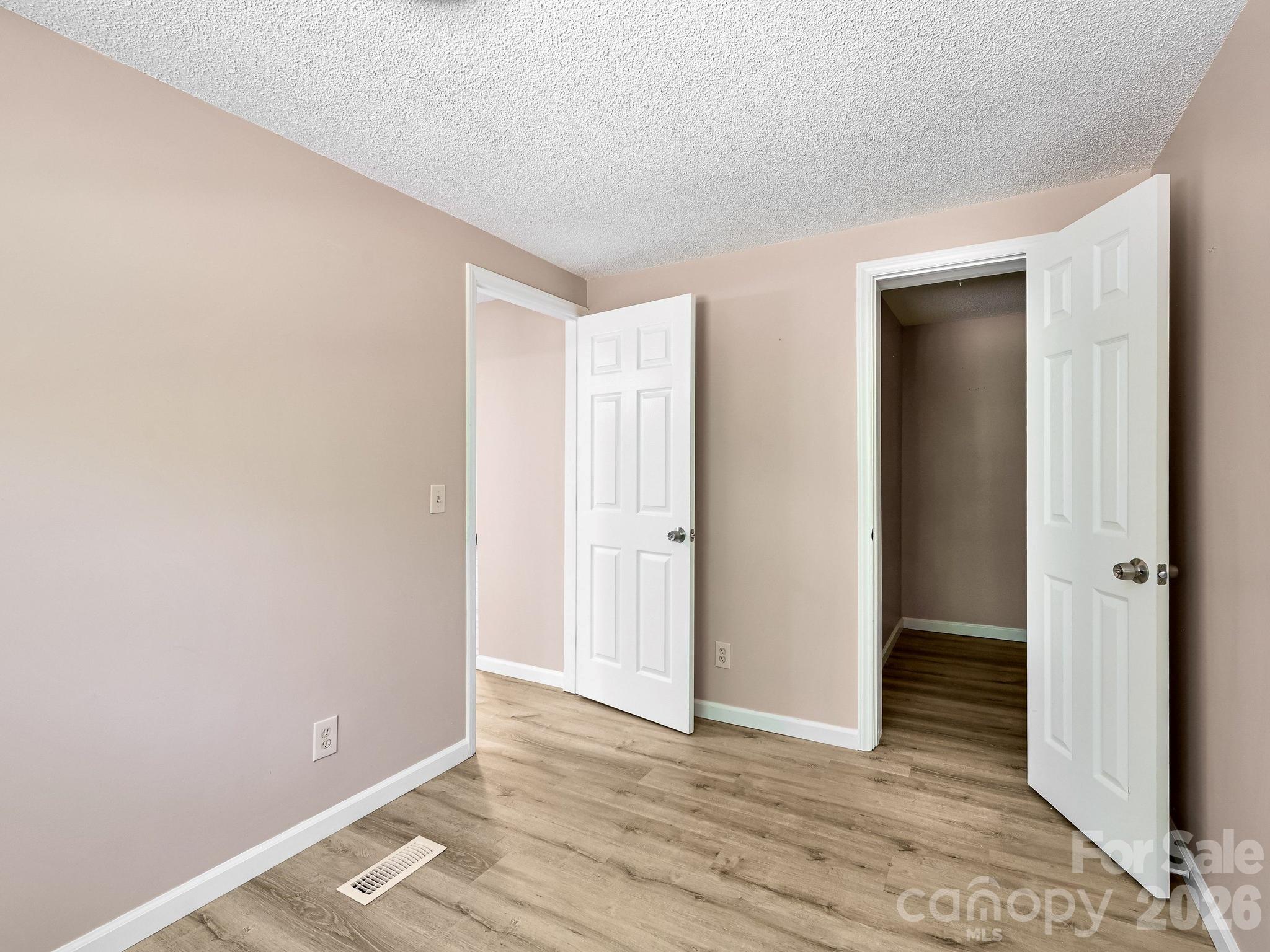 2275 Lamb Mountain Road Hendersonville NC 28792