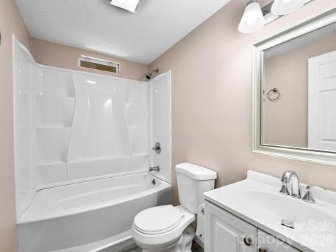 2275 Lamb Mountain Road Hendersonville NC 28792