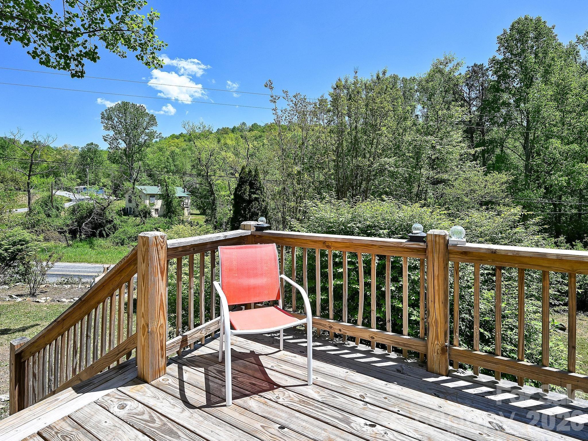 2275 Lamb Mountain Road Hendersonville NC 28792