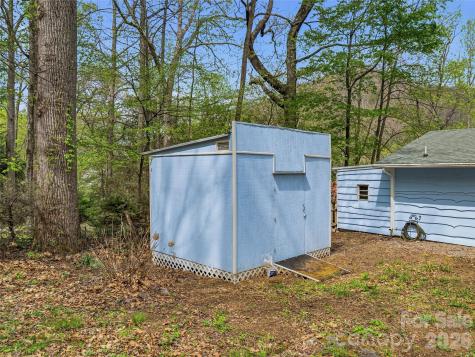 36 Dogwood Drive Maggie Valley NC 28751