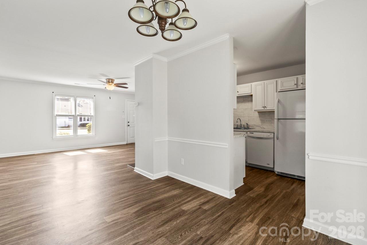 6041 Crape Myrtle Lane Charlotte NC 28216