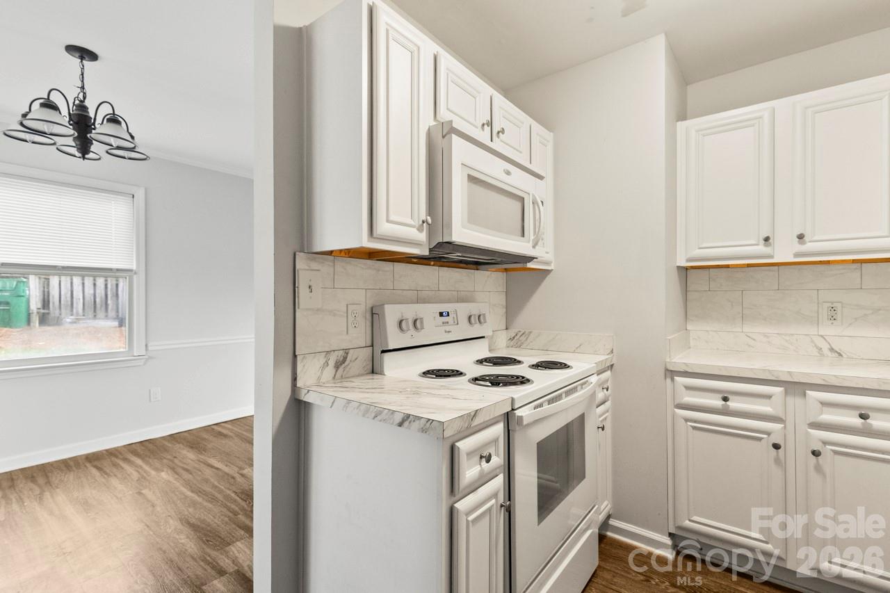6041 Crape Myrtle Lane Charlotte NC 28216