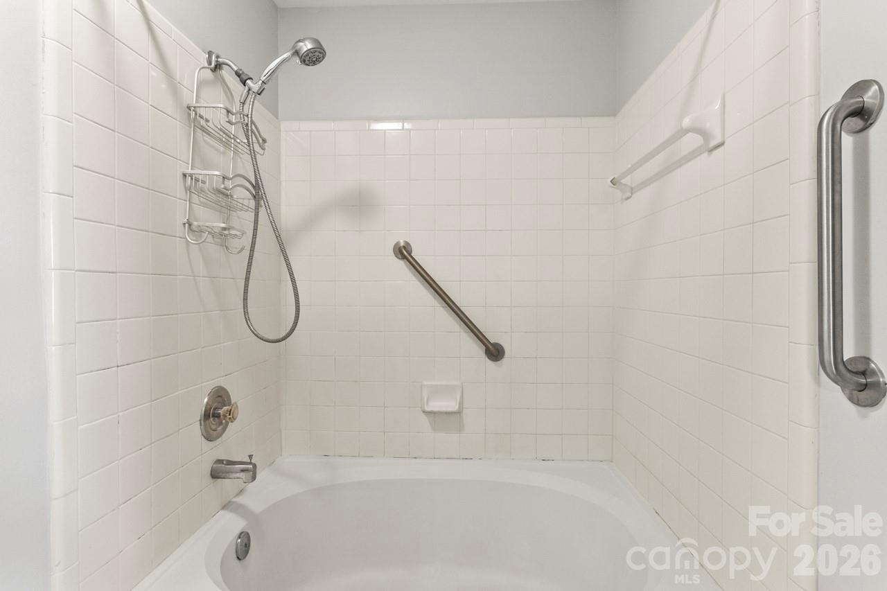 6041 Crape Myrtle Lane Charlotte NC 28216