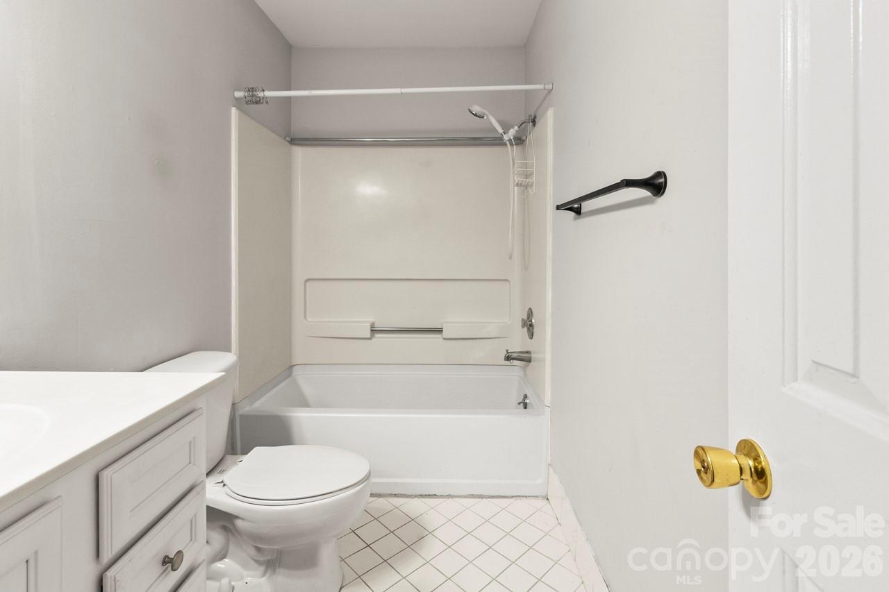 6041 Crape Myrtle Lane Charlotte NC 28216