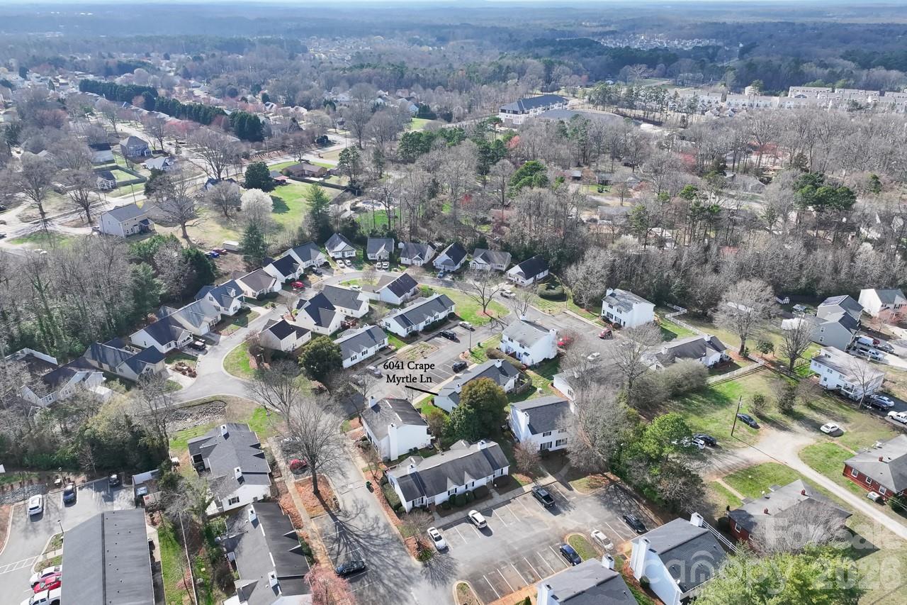 6041 Crape Myrtle Lane Charlotte NC 28216