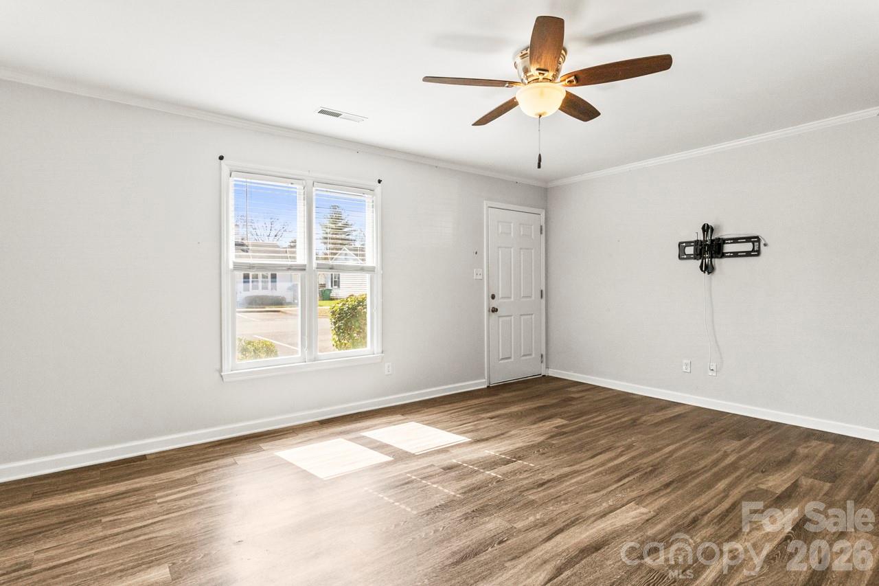 6041 Crape Myrtle Lane Charlotte NC 28216