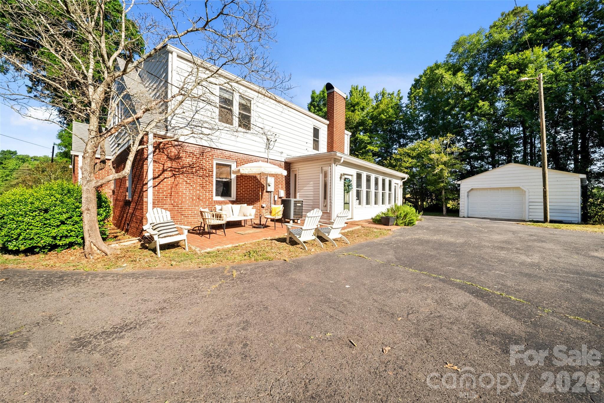 19341 S Nc Highway 109 Highway Denton NC 27239