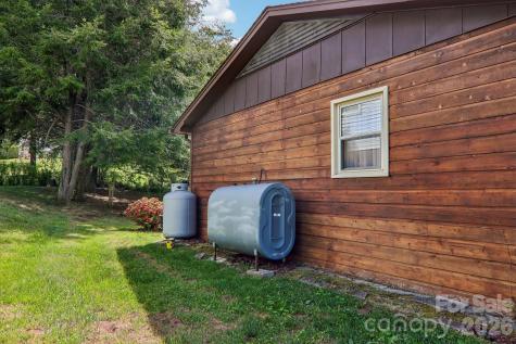 401 Lower Grassy Branch Road Asheville NC 28805