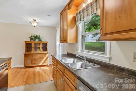 401 Lower Grassy Branch Road Asheville NC 28805