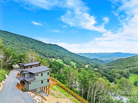 419 Snowcloud Drive Seven Devils NC 28604